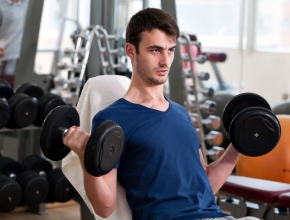 2_7-errores-comunes-a-la-hora-de-ir-al-gimnasio.jpg
