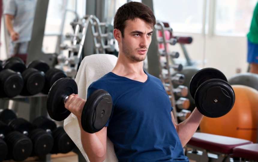2_7-errores-comunes-a-la-hora-de-ir-al-gimnasio.jpg